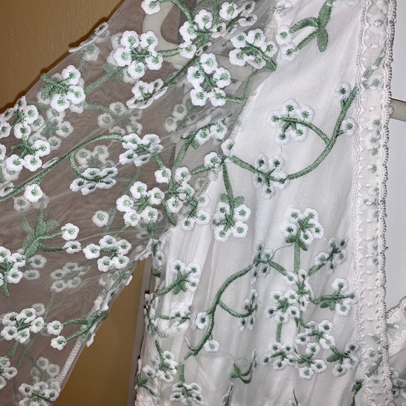 Heavenly Sights Ivory Floral Print Maxi Dress - Picture 4 of 5